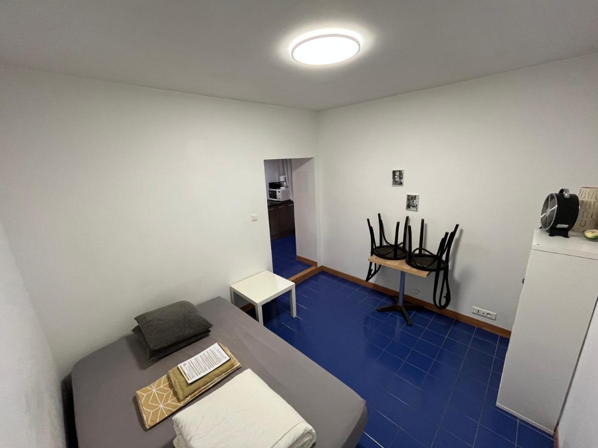 Studio T1 Cv - Calme Avec Cour มงต์เปอลิเยร์ ภายนอก รูปภาพ